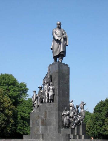 Пам'ятник Тарасу Шевченку в Харкові